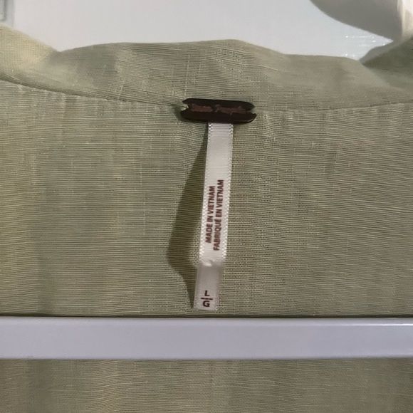 Free People Green Safari Babe Button-Down Top Size large - Picture 7 of 7